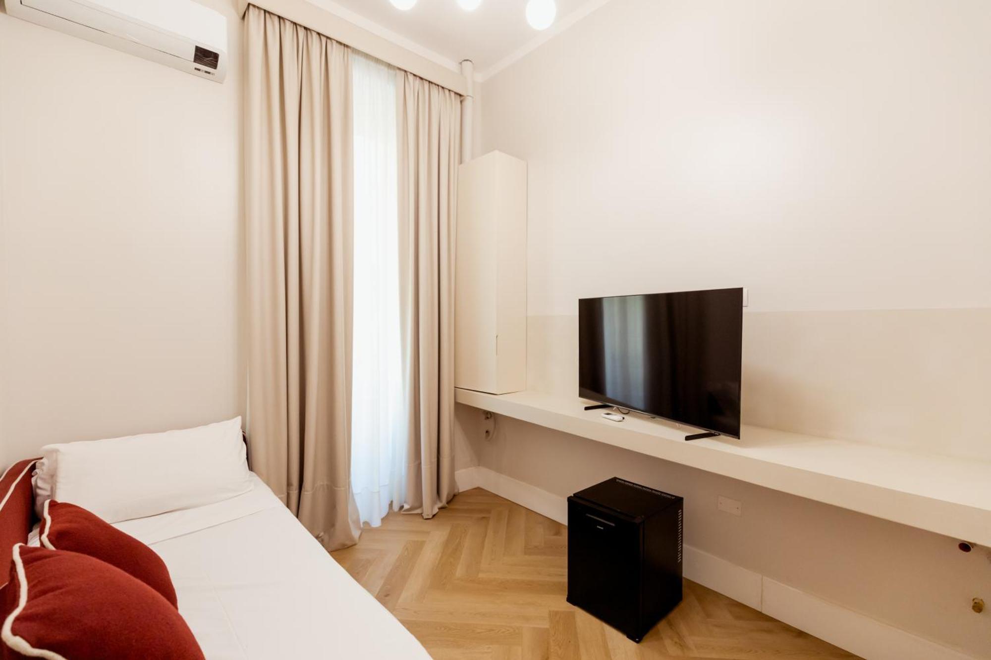 Residenza Umberto I Hotel Naples Exterior photo