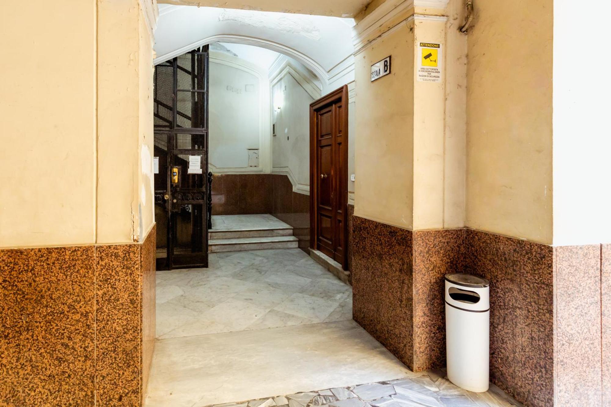 Residenza Umberto I Hotel Naples Exterior photo